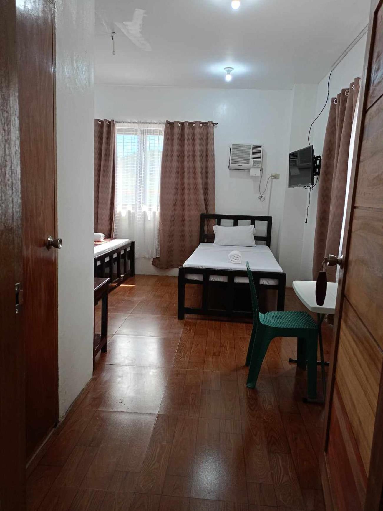 Alec Lodge Coron Exterior foto
